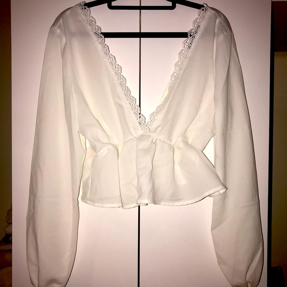 White V neck blouse